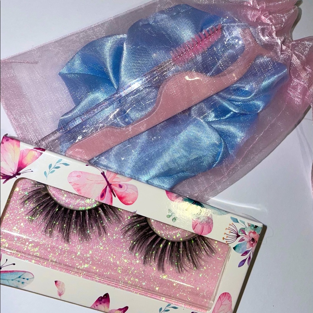 Inspire Love Eyelashes